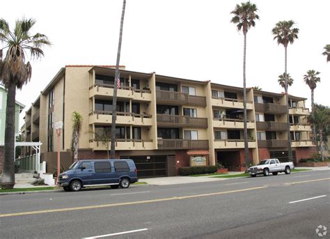 ocean view apartments redondo beach.